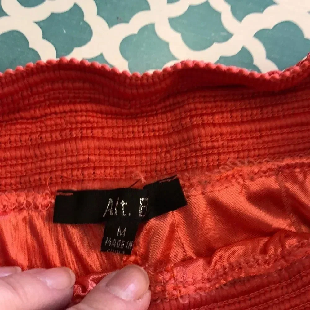 Alt B Orange Crochet Lace shorts Size Medium